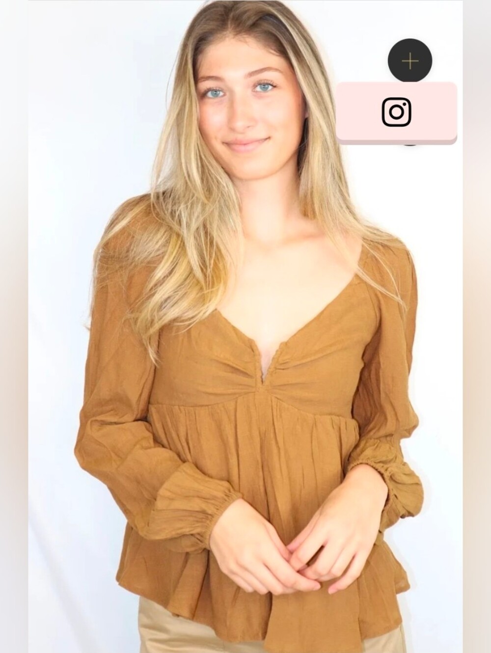 Wishlist Apparel V-Neck Peasant Blouse in Camel Large